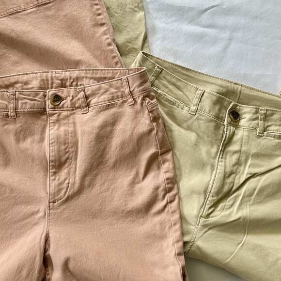 Old Navy High-Waisted Crop Chino Wide Leg Pant Size 6 Tall Two pair LIKE NEW - Picture 1 of 12
